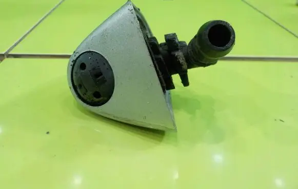 BMW X5 E53 Headlight washer pump PRZOD