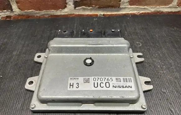 Clutch pedal sensor
