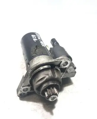 Volkswagen Golf V Starter motor