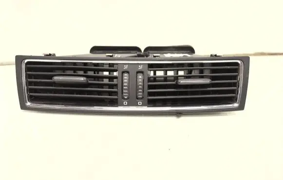 Skoda Superb B6 (3T) Dash center air vent grill 3T0820951