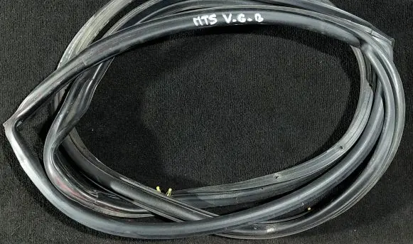Rubber seal rear door