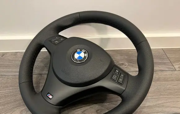 BMW X1 E84 Steering wheel