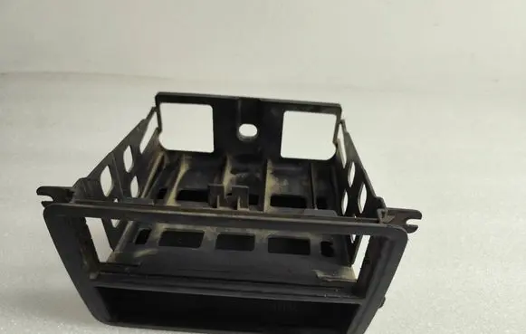 Volkswagen PASSAT B6 Radio/GPS head unit trim 1T0857058A