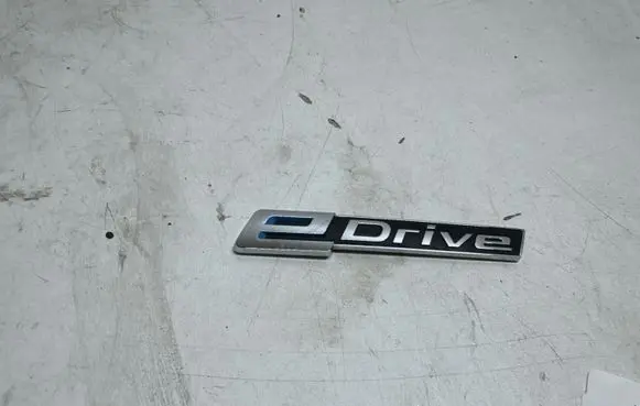 BMW 5 G30 G31 G38 Manufacturers badge/model letters 7463585