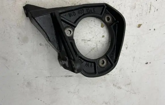 Volkswagen Touran I Driveshaft support bearing bracket 1K0407104E