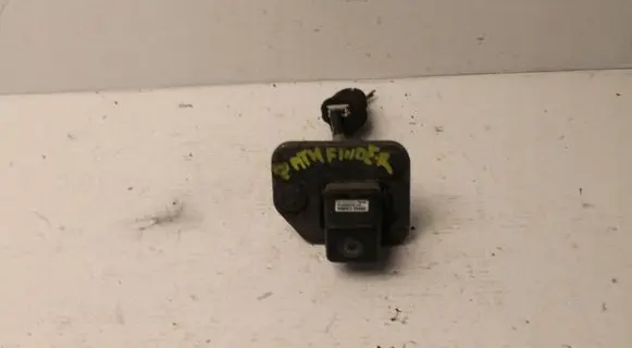 Nissan Pathfinder R51 Reversing camera 