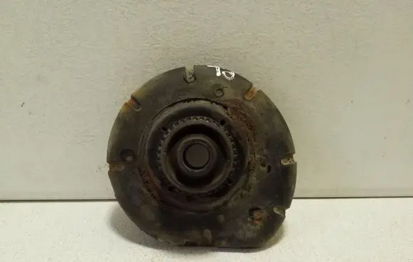 Volvo S60 Coil spring mount 15431624