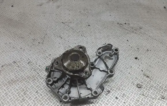 Volvo S40, V40 Water pump