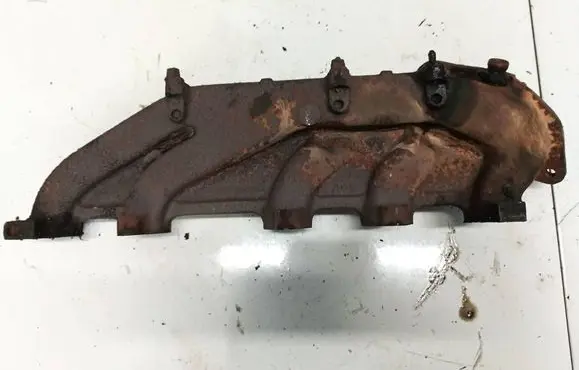 Audi 100 200 5000 C3 Exhaust manifold