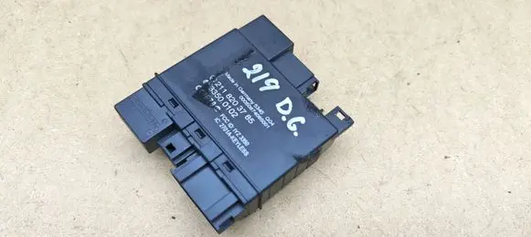 Mercedes-Benz CLS C219 Keyless (KESSY) go control unit/module 2118203785