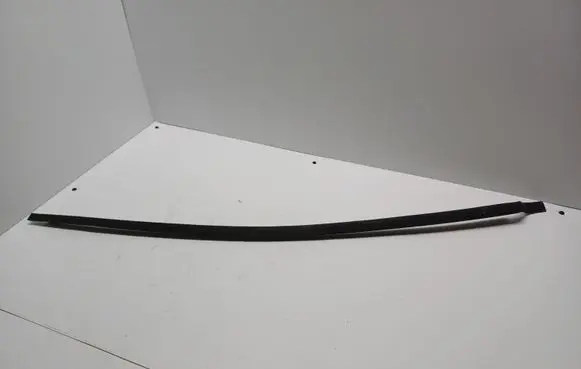Volkswagen PASSAT B5.5 Windshield trim 3B0854328C