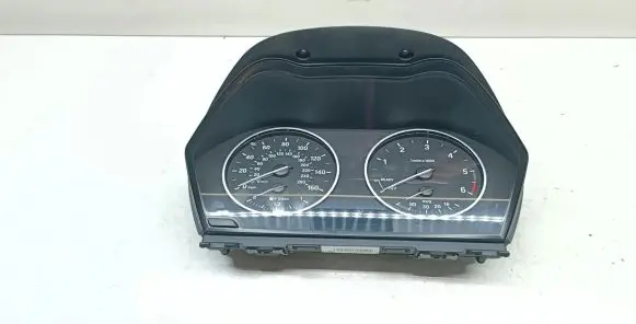 Speedometer (instrument cluster)