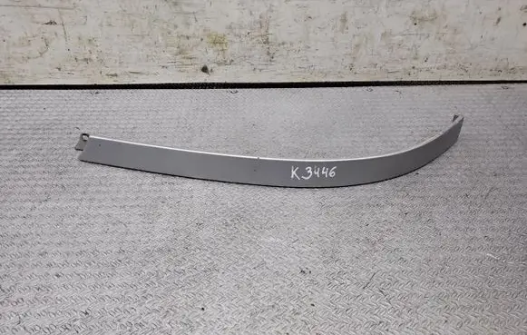 Under headlight/headlamp trim