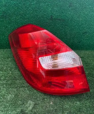 Skoda Fabia Mk2 (5J) Rear/tail lights 