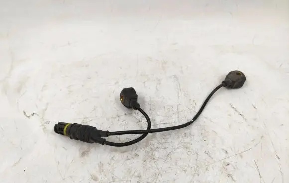 BMW 3 E36 Detonation knock sensor 0261231112 1247993