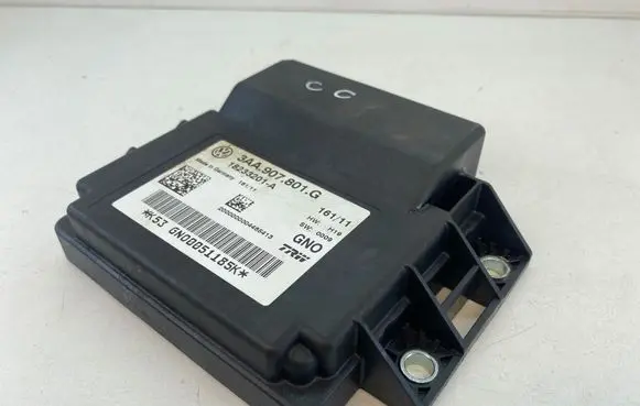 Volkswagen PASSAT CC Hand brake control module 3AA907801G 18233201A 200000004465413