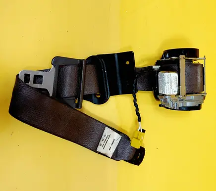 Chrysler PT Cruiser Front seatbelt 5202004-43H