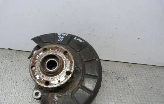 Volkswagen PASSAT B6 Front wheel hub spindle knuckle