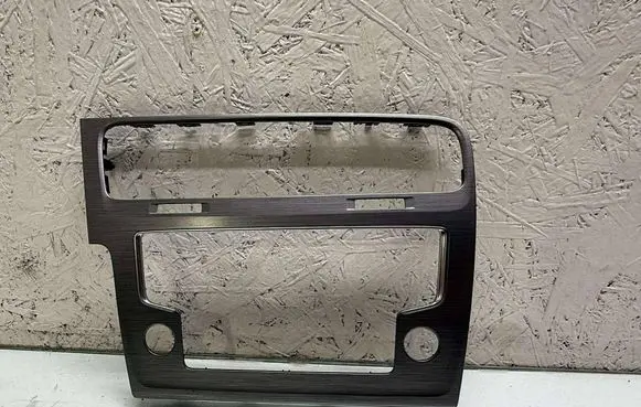Volkswagen Golf VII Radio/GPS head unit trim 5G1819743