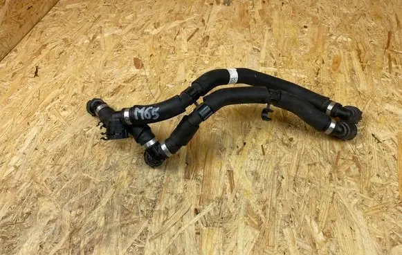 Mercedes-Benz EQE v295 Engine coolant pipe/hose A2978307102