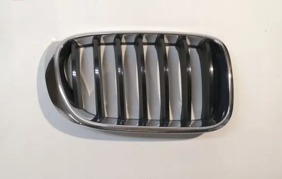 BMW X3 F25 Front bumper upper radiator grill 51117338572