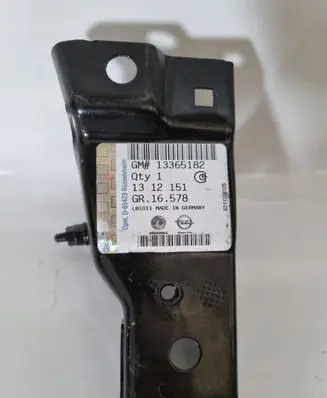 Opel Zafira C Headlight/headlamp mounting bracket 13365182