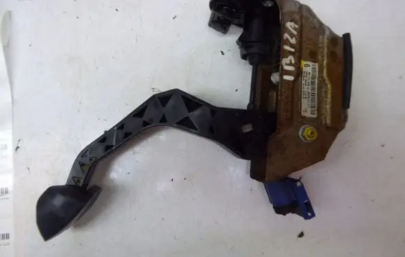 Seat Ibiza III (6L) Clutch pedal 
