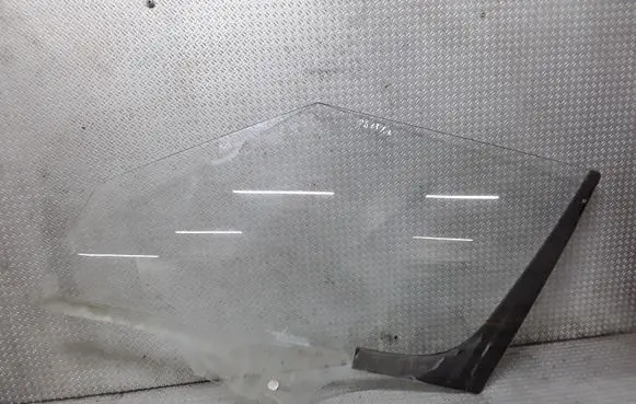Skoda Yeti (5L) Front door window glass four-door