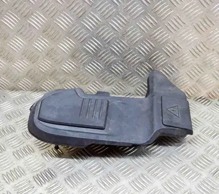 BMW X3 G01 Fuse box cover 8632554