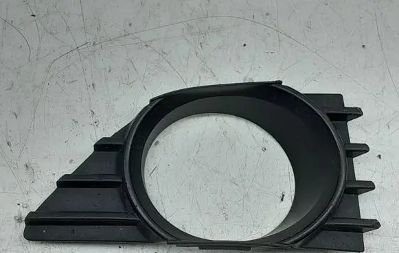 Chrysler 300 - 300C ACC Distronic radar sensor grill/trim 12UX1219AA H390180207