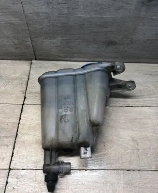 Audi A4 S4 B8 8K Coolant expansion tank/reservoir 8K0121403G SB6118111