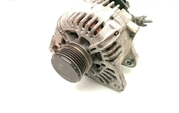 Hyundai i20 (PB PBT) Generator/alternator 37300-2A401