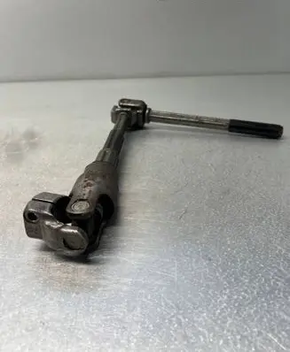 Audi A6 S6 C6 4F Steering column universal joint 071092