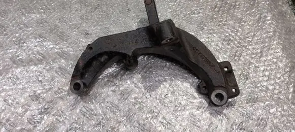 Renault Master III Gearbox mounting bracket 112333988R