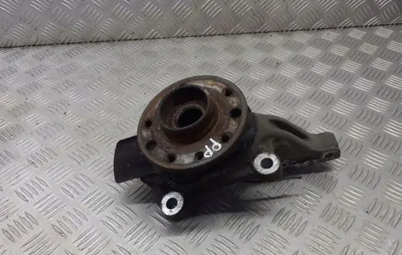 Opel Signum Front wheel hub spindle knuckle