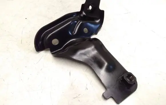 Toyota Prius (XW50) Other engine bay part
