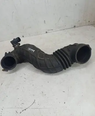 Audi A6 S6 C4 4A Turbo air intake inlet pipe/hose 4A0145747