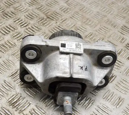 Land Rover Range Rover Sport L494 Engine mount bracket FPLA6A003BC