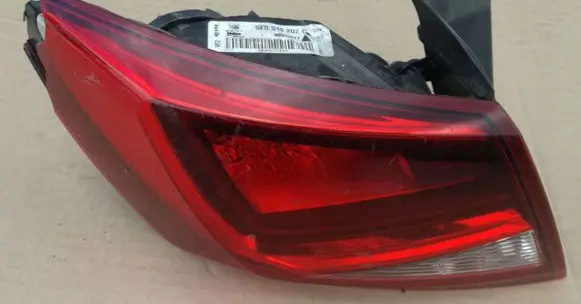 Seat Leon (5F) Rear/tail lights