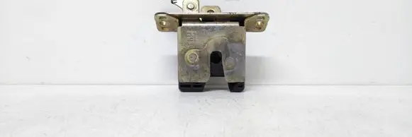 Opel Astra G Tailgate/trunk/boot lock/catch/latch 09130569