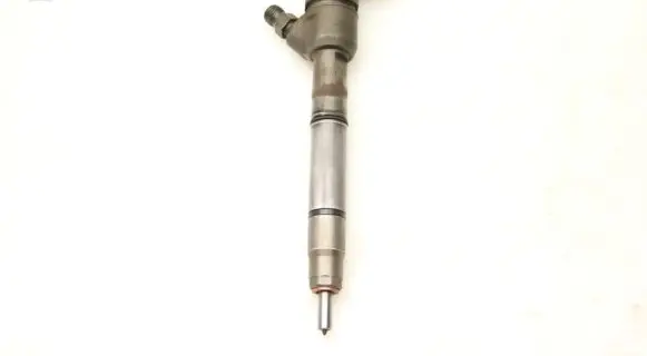 Hyundai i40 Fuel injector 338002A800