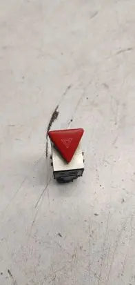 Volkswagen PASSAT B6 Hazard light switch 3c0953509a