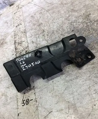 Volkswagen Touran II Other engine bay part 1t0805234d