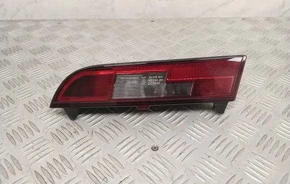 BMW i3 Rear fog light 7304043