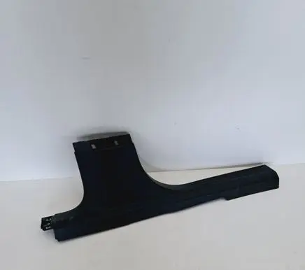 (B) pillar trim (bottom)