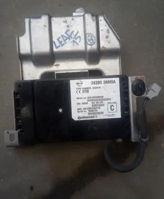 Nissan Leaf I (ZE0) Other control units/modules 283B03NM0A