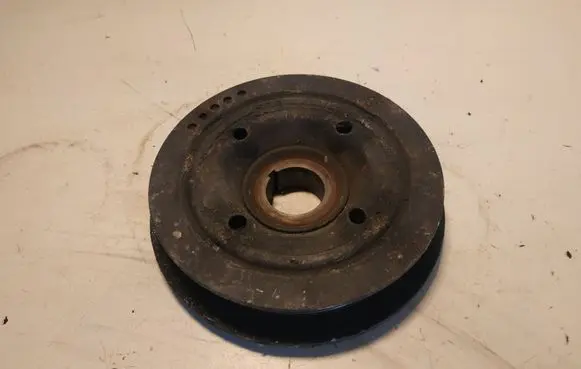 Opel Zafira A Crankshaft pulley 90528648