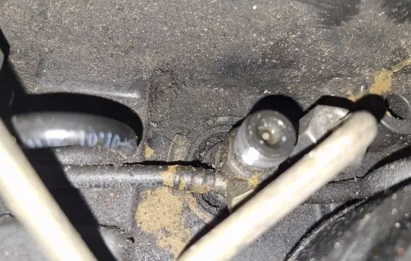 Ford Mondeo Mk III Fuel injector
