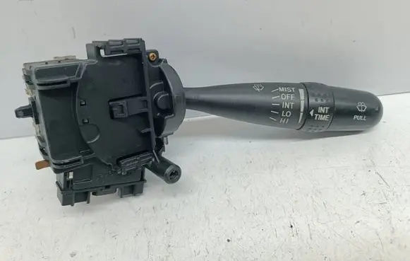 Toyota Corolla E120 E130 Wiper control stalk 173647 02280173739