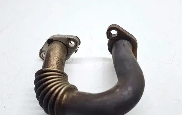 Skoda Superb B6 (3T) EGR valve line/pipe/hose 03P131521B